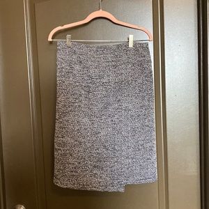 Loft Outlet size M. Black and white wrap pencil skirt